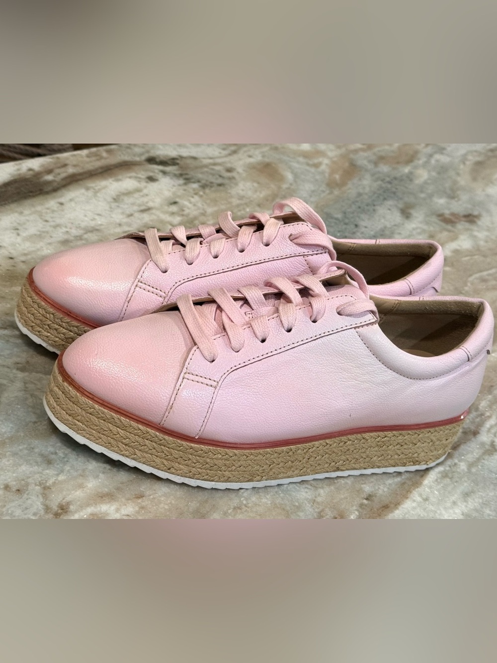 Women’s HALOGEN pink leather oxfords- Size 8